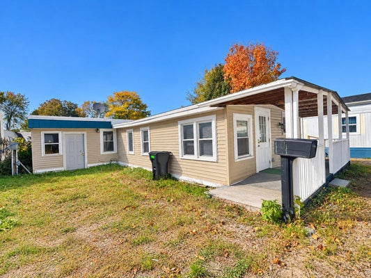 39 AVENUE C, BURLINGTON, VT 05408 - Image 9bf22ca2cf8e4fc523945c5e11eadb03/2577451291