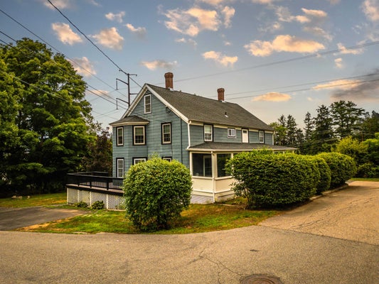 184 ECHO AVE, PORTSMOUTH, NH 03801 - Image 9cd89fe580aeb81b2b0068d71d3774df/1259477561