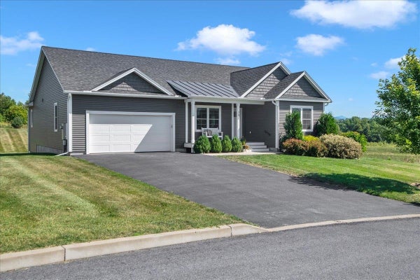 299 COMMODORE DR, VERGENNES, VT 05491 - Image 9cd9805bb5f0060a38d2701ba05d117d/4091701082