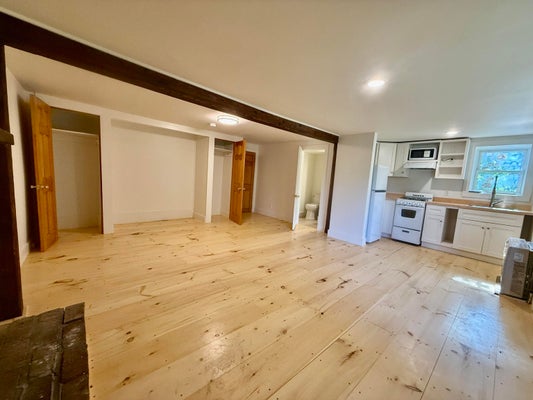 473 MAPLE ST APT 6, STOWE, VT 05672 - Image a064e0ea304bcb8c00fb14b7e3f2defd/3715183838