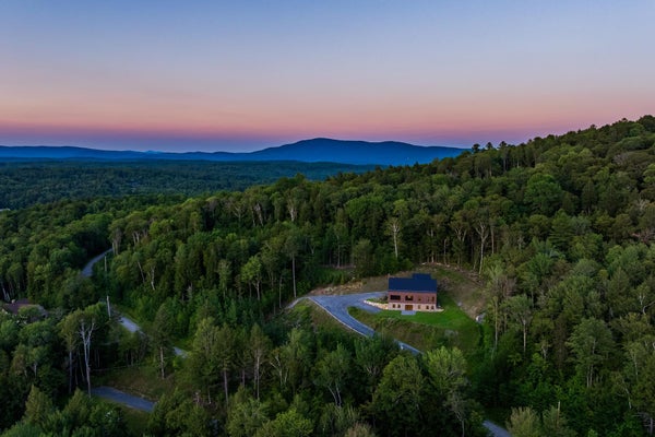 33 STONE LODGE RD, BONDVILLE, VT 05340 - Image a0674f4e5f12dd55d2e2c69693ace910/999789825