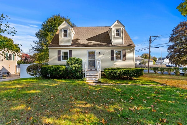 18 PASADENA AVE, NASHUA, NH 03064 - Image a06766b73df79ee9471b73b7089cf2f5/1489862310