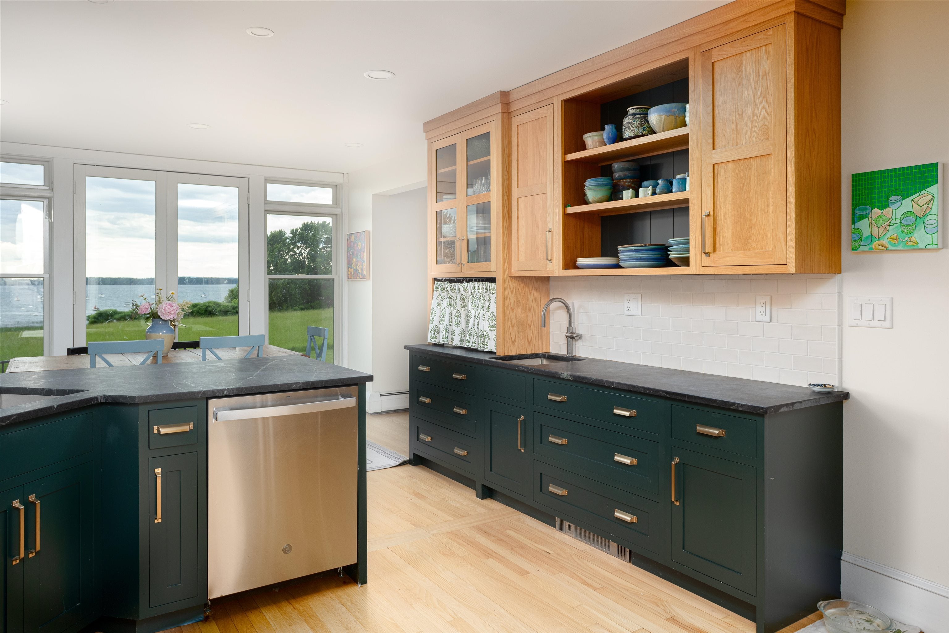 1163 Thompsons Point Rd, Charlotte, VT, 05445, USA, 4 Bedrooms Bedrooms, ,4 BathroomsBathrooms,Residential,Active,1163 Thompsons Point Rd,5096174