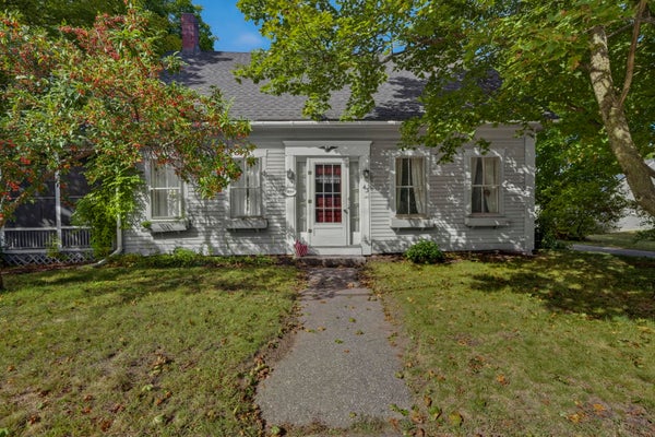 43 S MAST ST, GOFFSTOWN, NH 03045 - Image a60311e7874bc4fa3bd08287ee1e67e7/3832319490