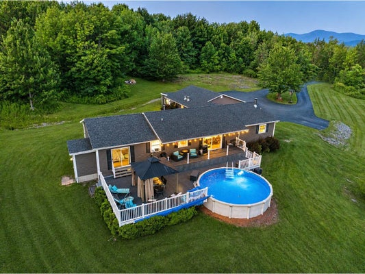 4 SLEEPY HOLLOW RD, ESSEX, VT 05452 - Image a868d371f9c742cf4c69a7951db8935f/3794793167