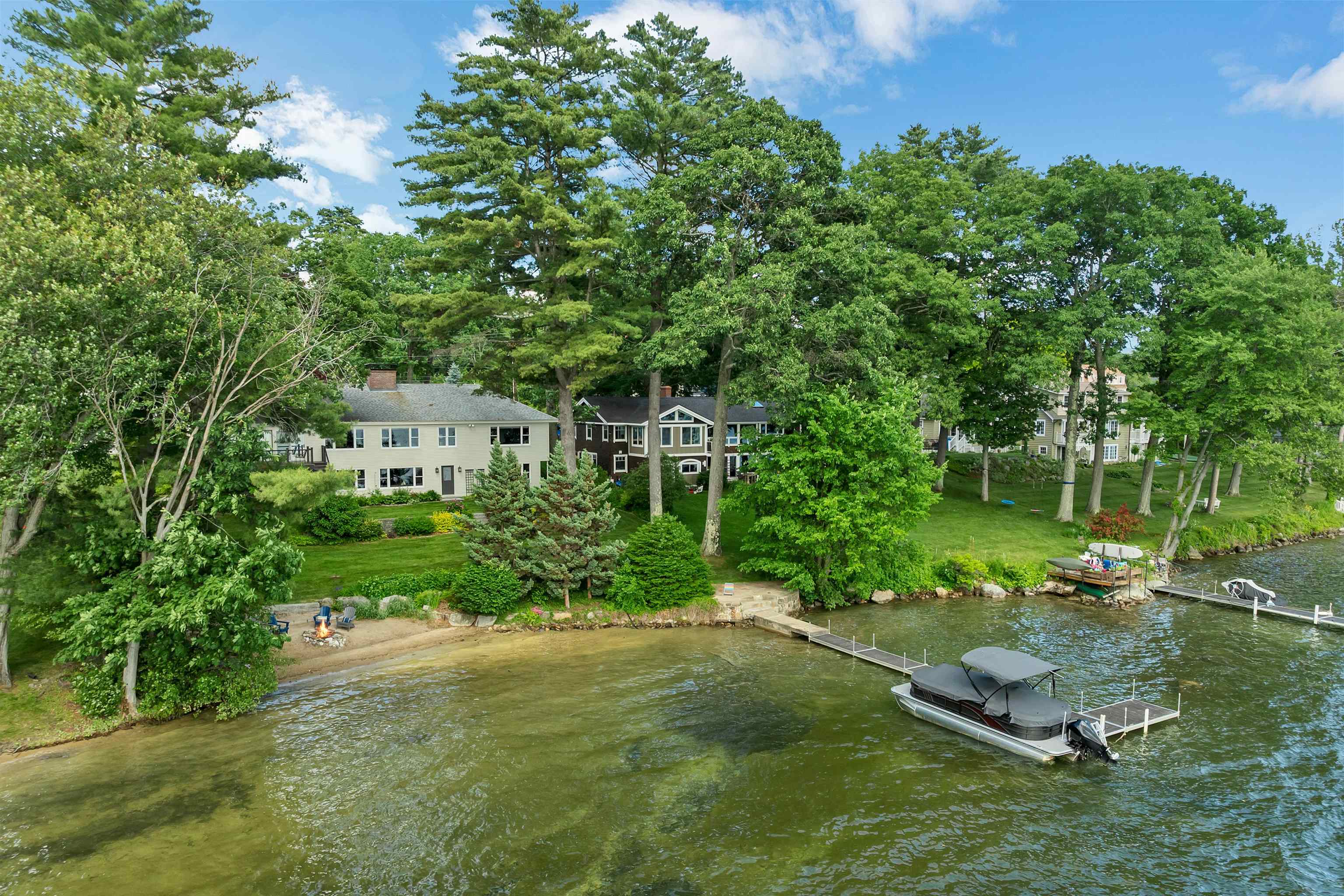 126 Shore Dr, Laconia, NH, 03246, USA, 4 Bedrooms Bedrooms, ,3 BathroomsBathrooms,Residential,Pending,126 Shore Dr,5096160