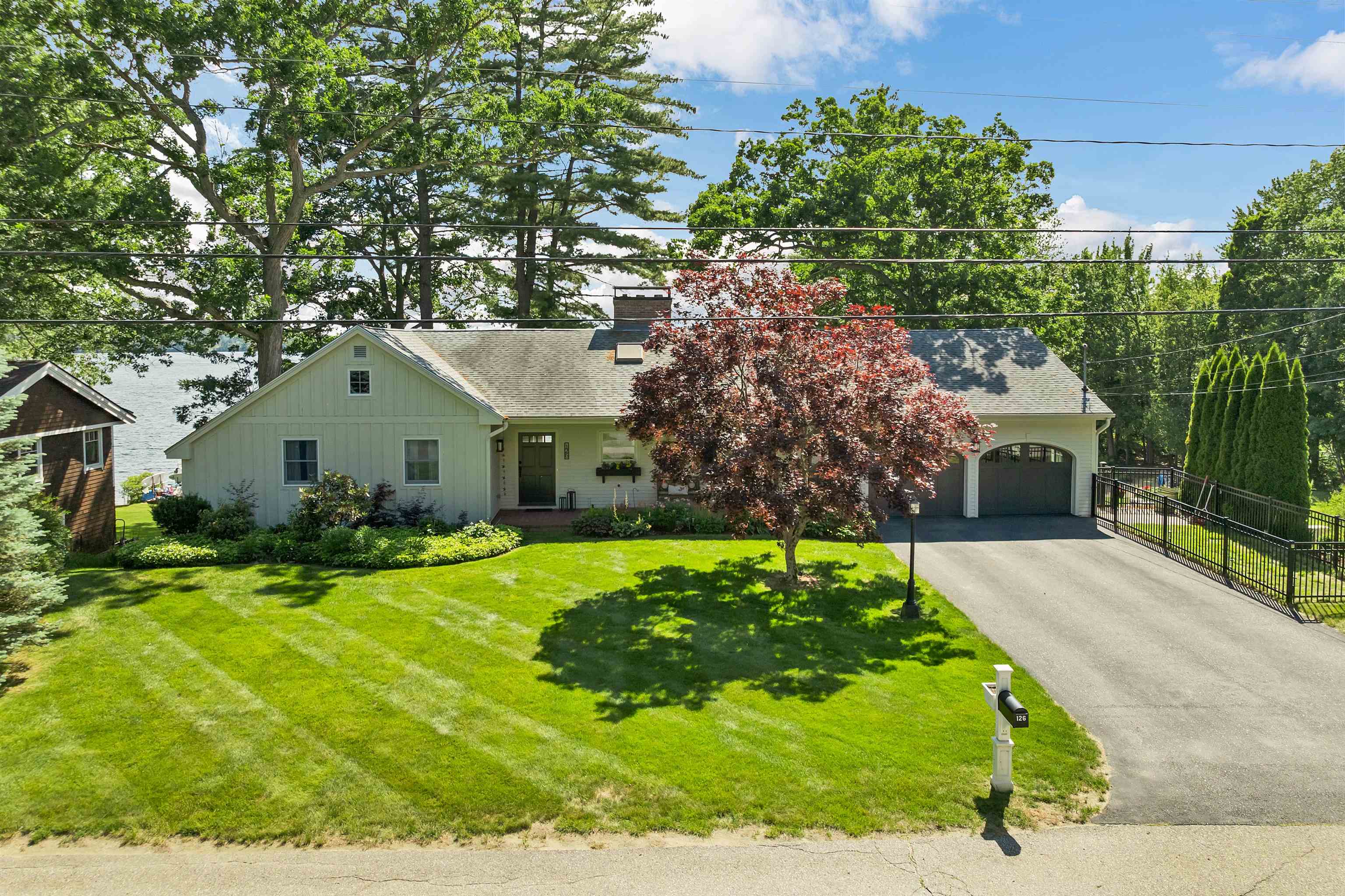 126 Shore Dr, Laconia, NH, 03246, USA, 4 Bedrooms Bedrooms, ,3 BathroomsBathrooms,Residential,Pending,126 Shore Dr,5096160