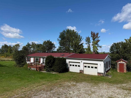 881 ORCHARD DR, BRIDPORT, VT 05734 - Image b04d15abb3cbbba3d629763873f3a5aa/1867667826