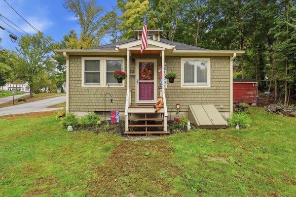 22 GRAY AVE, FARMINGTON, NH 03835 - Image b205d97f5d42bdffcbcf3c5c2bfe0324/793630462