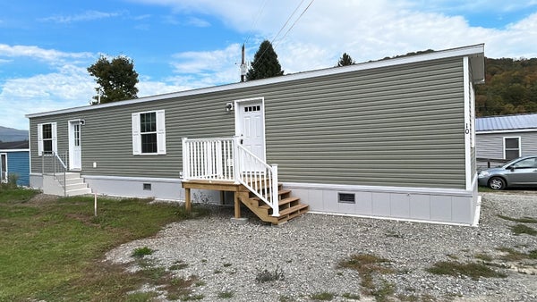 10 DOGWOOD LN, STARKSBORO, VT 05487 - Image b2b90c76cb2ec019f2f8bdbf50a728cc/74672975