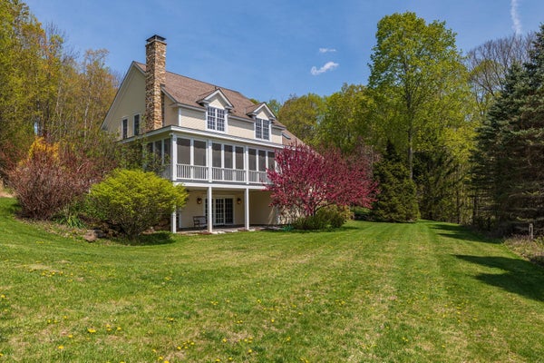 527 SLEIGHBELL LN, MANCHESTER CENTER, VT 05255 - Image bfe0ae1a7358991804018ff88ceee1cd/1275795151