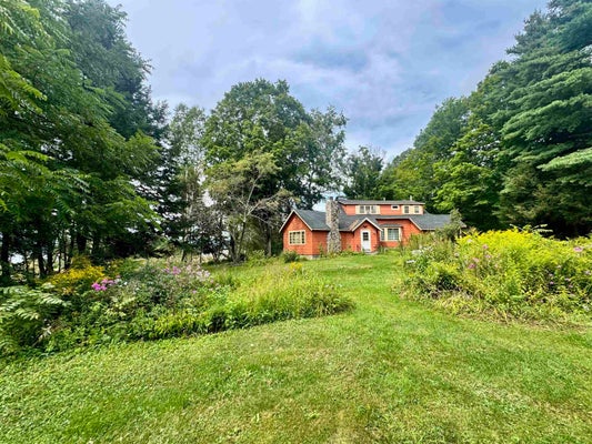 43 WHITE OAKS RD, LACONIA, NH 03246 - Image c0a898eccf4c58121eb4e45c170ce6e2/1430963564
