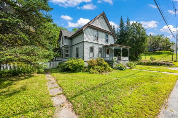 22 PROSPECT ST, LANCASTER, NH 03584 - Image c46e76a004697b8929c8af3f62a74d7c/392402604
