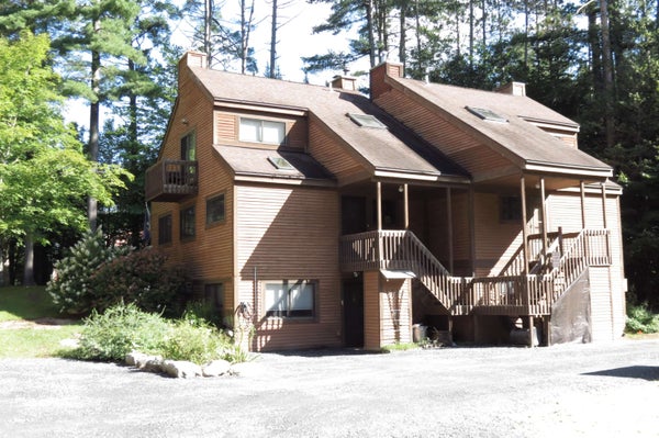 145 SPRUCE LN # 3, LUDLOW, VT 05149 - Image c55c6528d41afb6a3d5b1bd5e7d4e4f4/3750372711