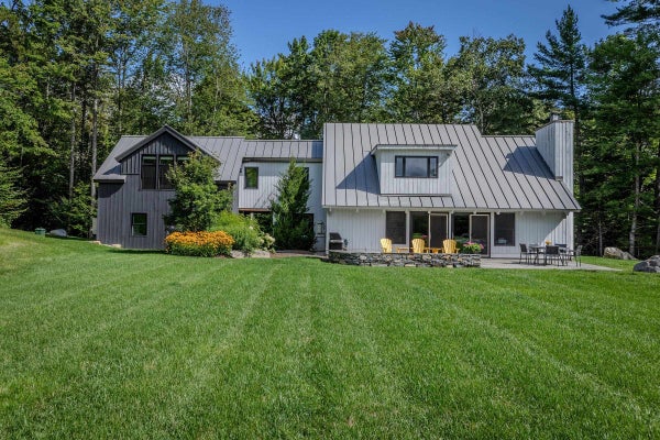 11 SPRUCE HIGH RD, WINHALL, VT 05340 - Image c9bfcd2b8e4e5a8d17ca2c39296c8b7b/2565589832