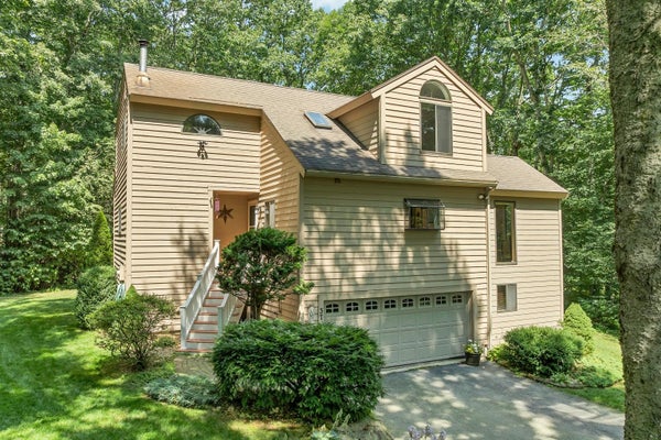 37 INDIAN RIDGE RD, E HAMPSTEAD, NH 03826 - Image dc5653b60a4d68b9f99b7bb65b75a1b0/3730207552