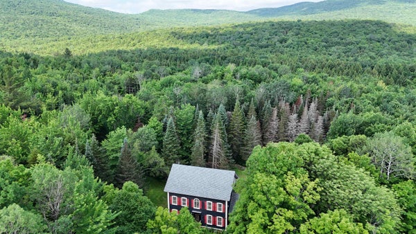 3818 W HILL RD, ENOSBURG FALLS, VT 05450 - Image dcba0cf59ddb786ae9ddf34f7a71ea87/3925550465