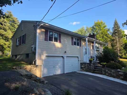 100 MUSQUASH RD, HUDSON, NH 03051 - Image e00c7b36544d4bcffbee9a650e413779/4145734804