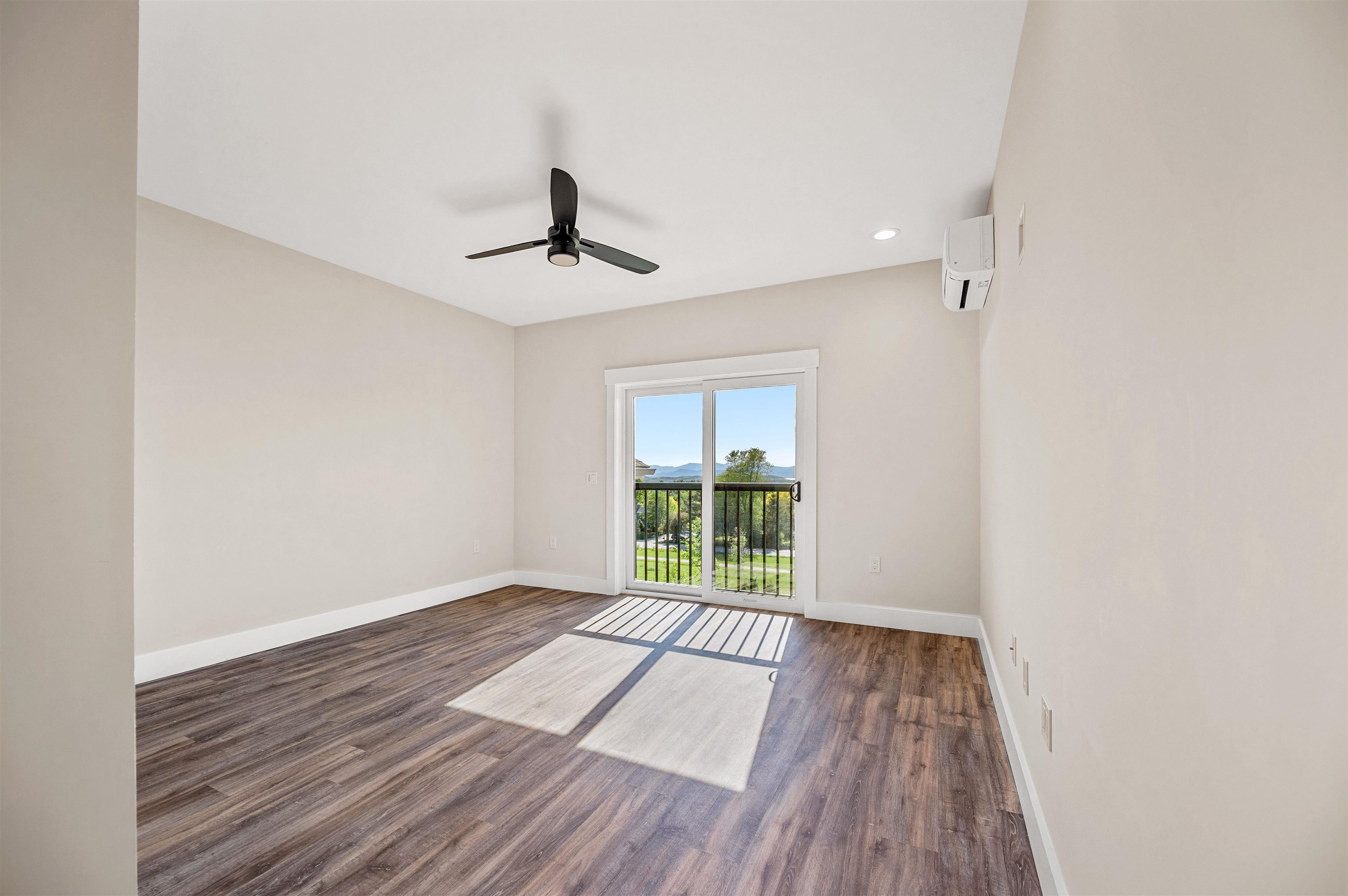 Welcome to one-level luxury living at its finest. This stunning top-fl – image 19