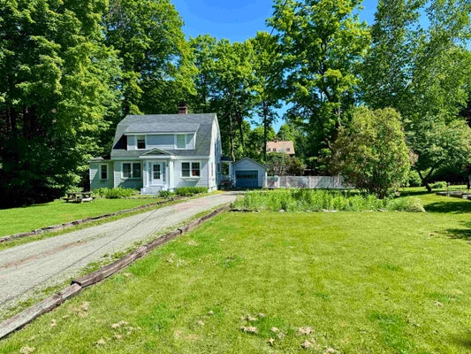 335 CASWELL AVE, DERBY LINE, VT 05830 - Image e54be61c2182a5d0c8fde55c758ea0f8/4001646288
