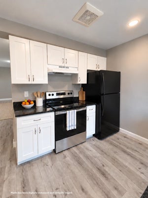 24 MONARCH WAY APT 103, PORTSMOUTH, NH 03801 - Image e7053fce9a238af1ba7f4b0d4bb5cbf2/827235256