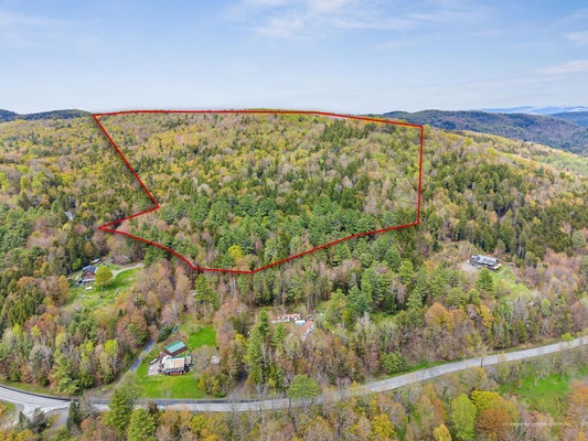 3 COMSTOCK DR, BETHEL, VT 05032 - Image e7ddf51b0d8fa499a37719d5046beffa/582174911
