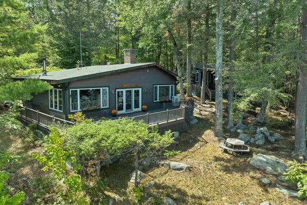 41 PINE IS, MEREDITH, NH 03253 - Image ee75015672ee9ac3eee4d5925afa6c60/3763622727