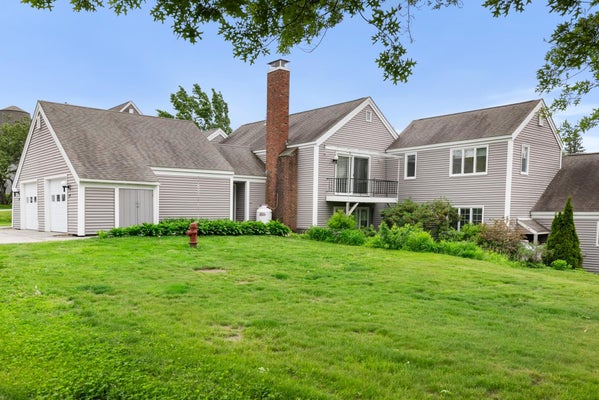 49 HILLTOP PL # 49, NEW LONDON, NH 03257 - Image eeefa2cadd4411b1ff0fffa0c8cc5596/1784986248