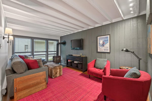 2 LOWER HIGHLANDS RD, WEST DOVER, VT 05356 - Image f1c2f7a0f4a3e8a78d3f7b142c09f312/2360646257