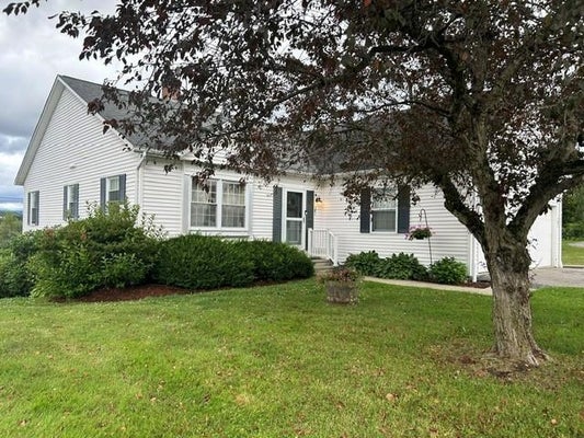 241 EASTVIEW CIR, WILLISTON, VT 05495 - Image fdd323beefd5d42c2d3c23c40c7f83f9/3041772445