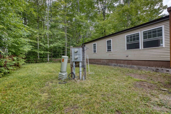 32 CIRCLE RD, CENTER OSSIPEE, NH 03814 - Image fe15f2ac3d4bf982139ffe2cb9af93a7/2768075102