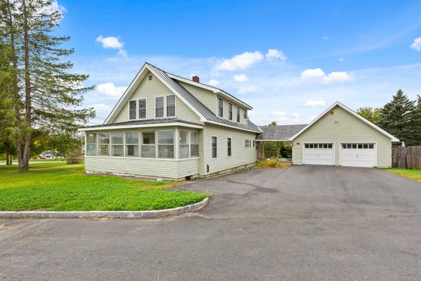 22 HICKORY RDG, WHITE RIVER JUNCTION, VT 05001 - Image ff340f49b37c98bc738aba856e66d21f/2975962099