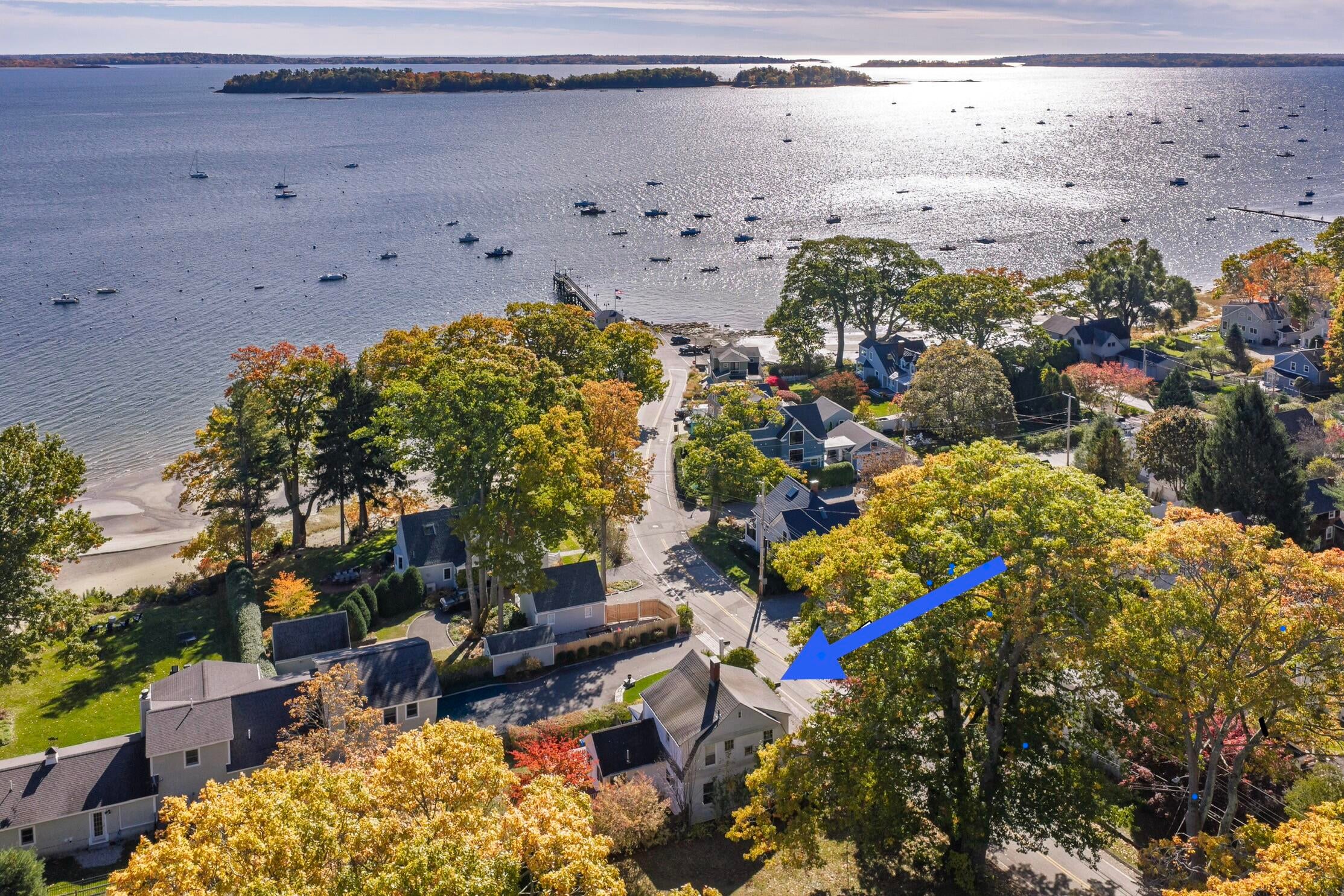 18 Town Landing Road