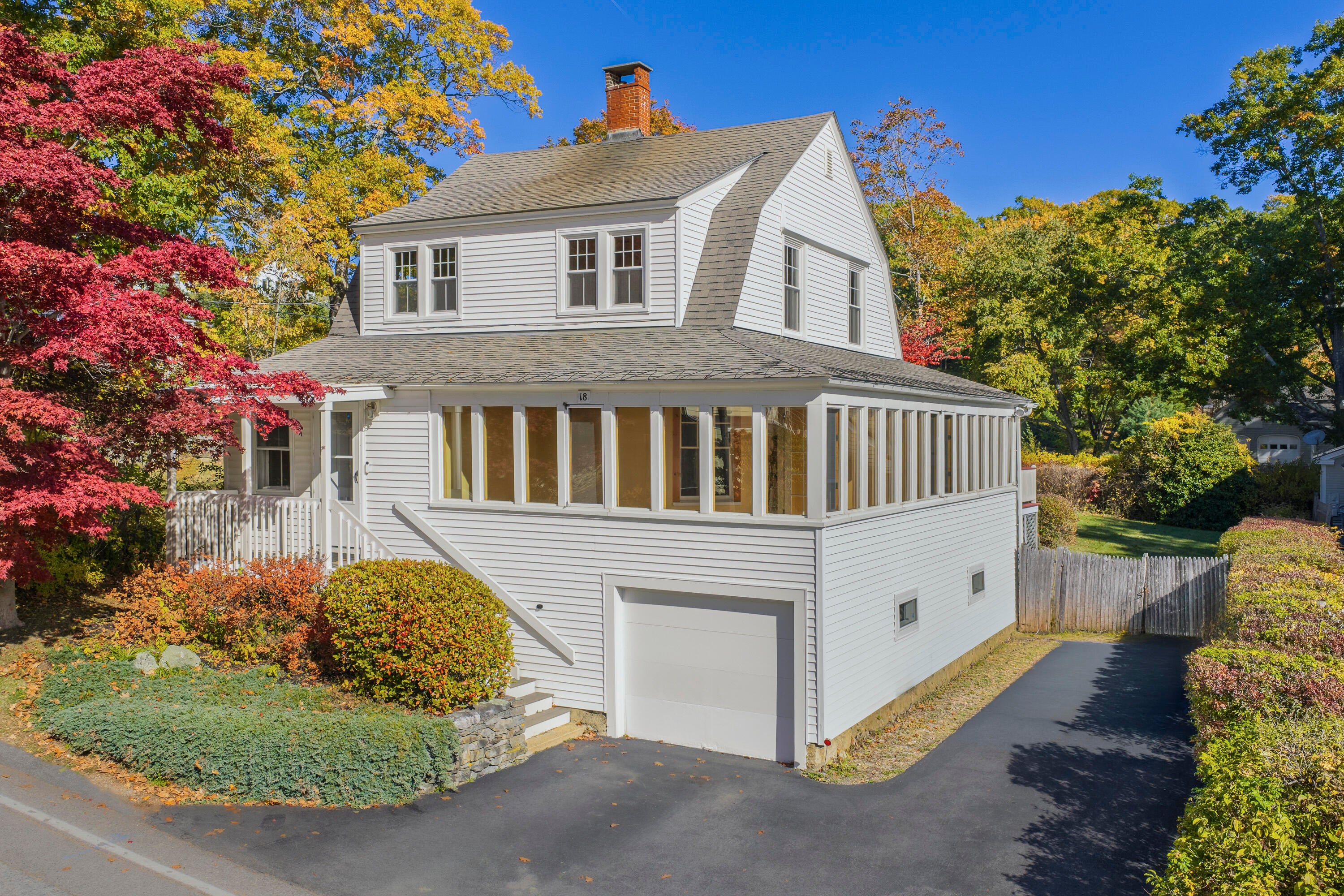 18 Town Landing Road
