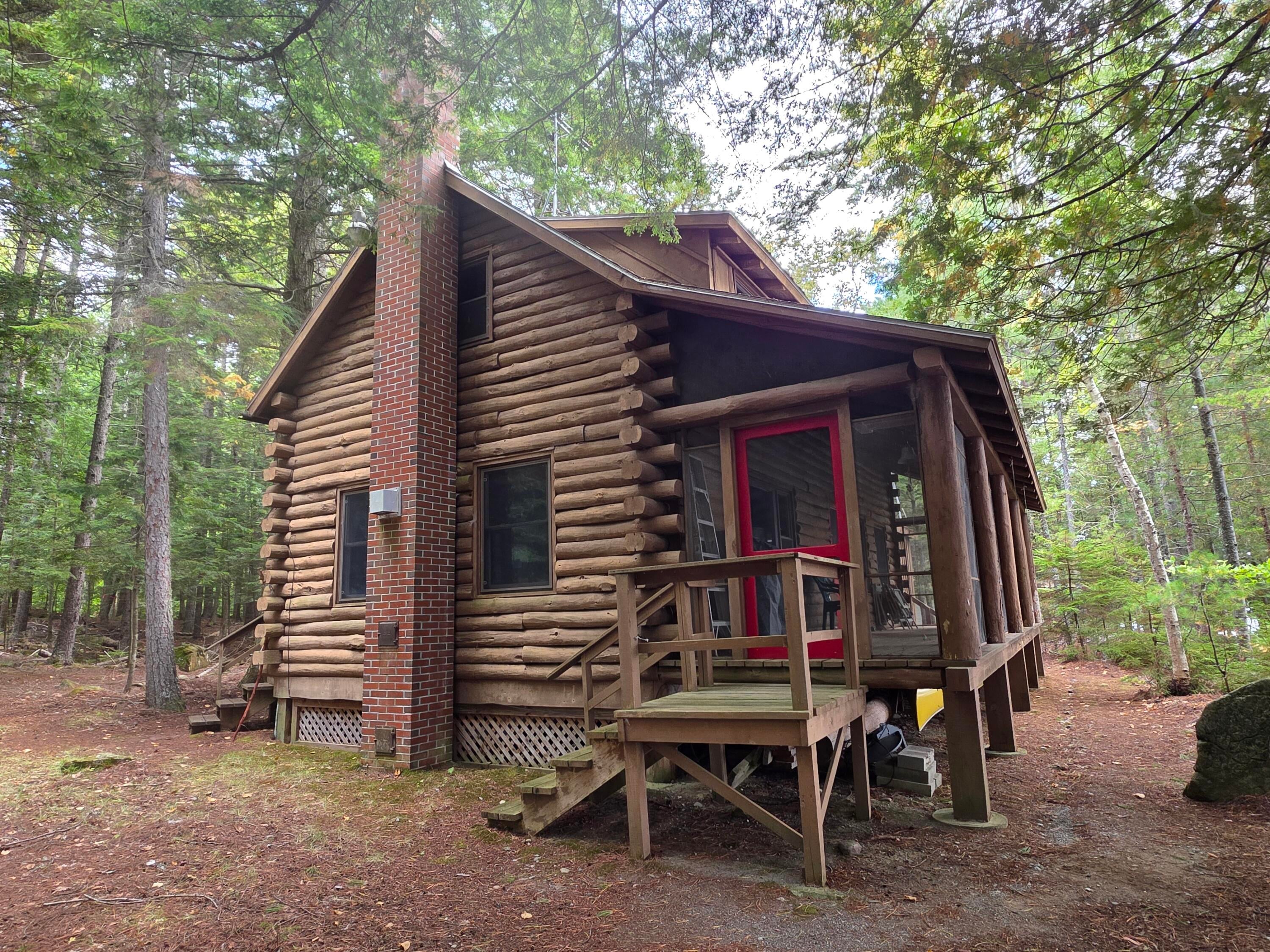 960 Black Point Road