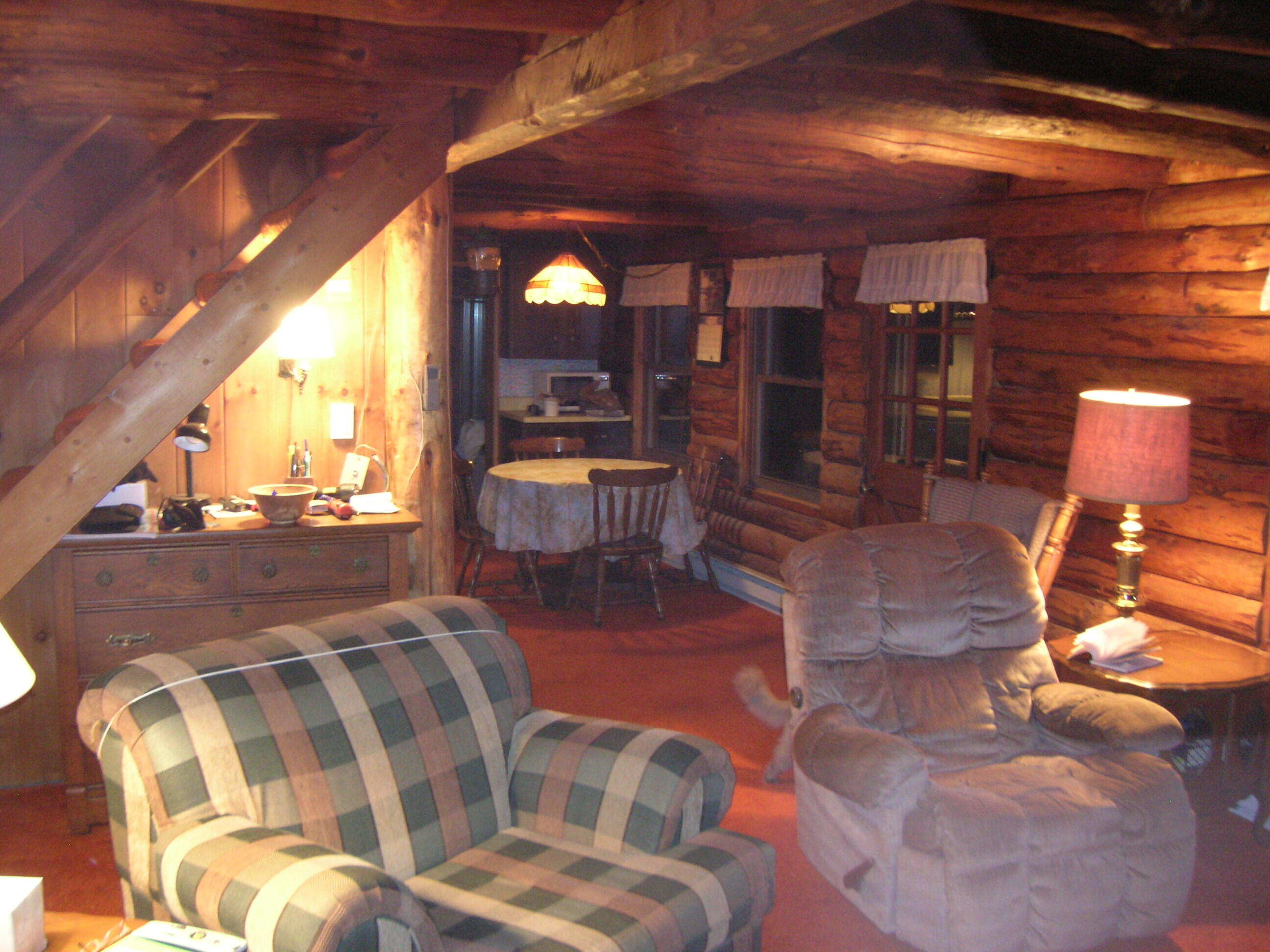 960 Black Point Road