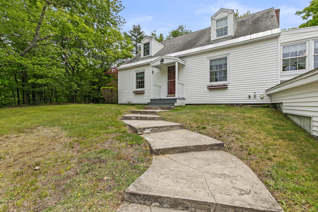 Photo of 69 Railroad Avenue, Sanford, ME 04083 (MLS # 1665274)