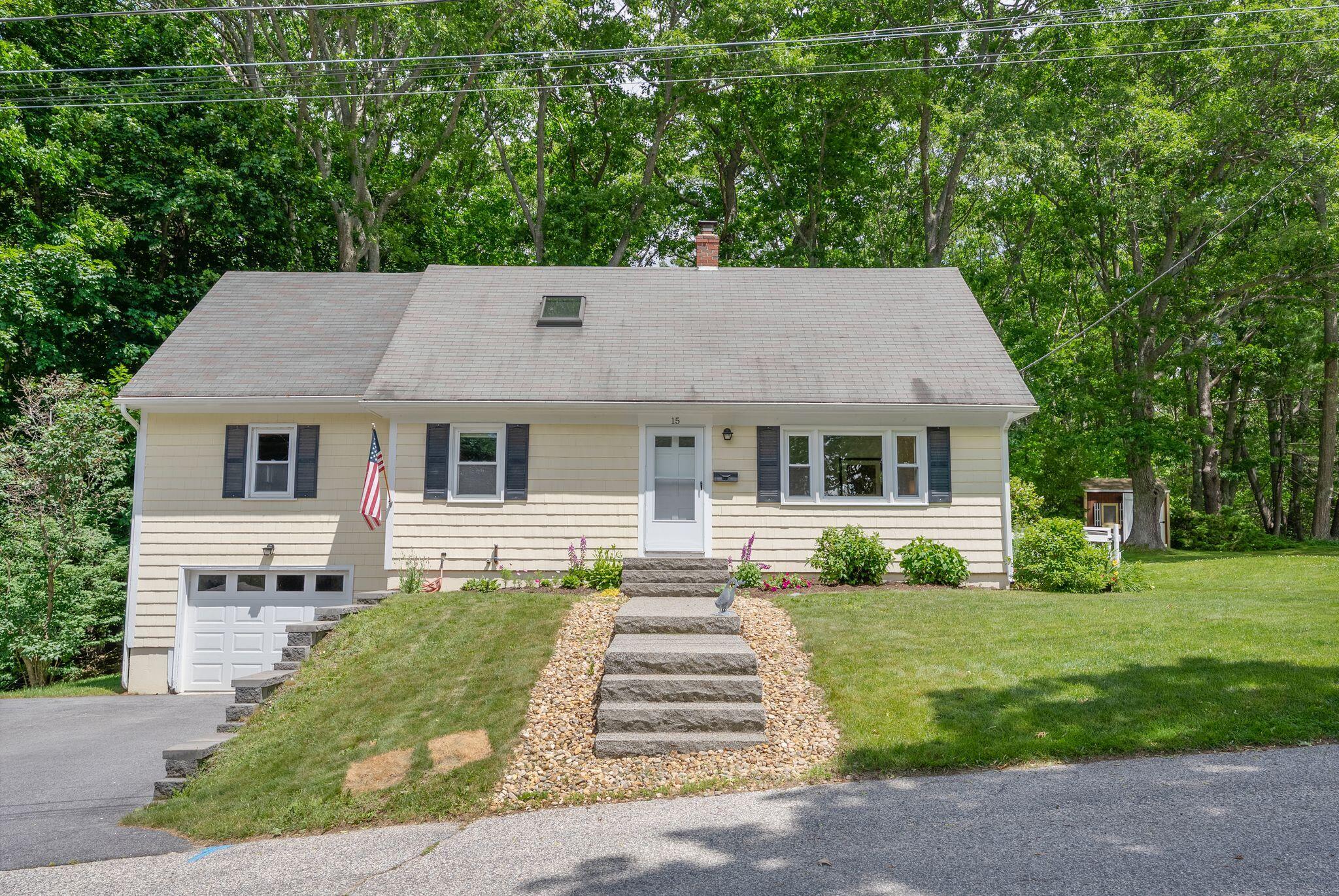15 Oakwood Road