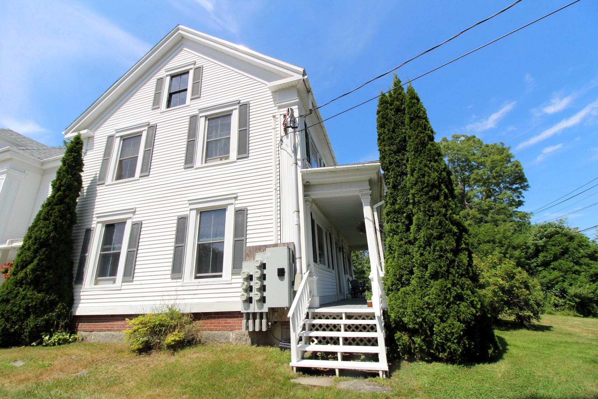 109 Northport Avenue