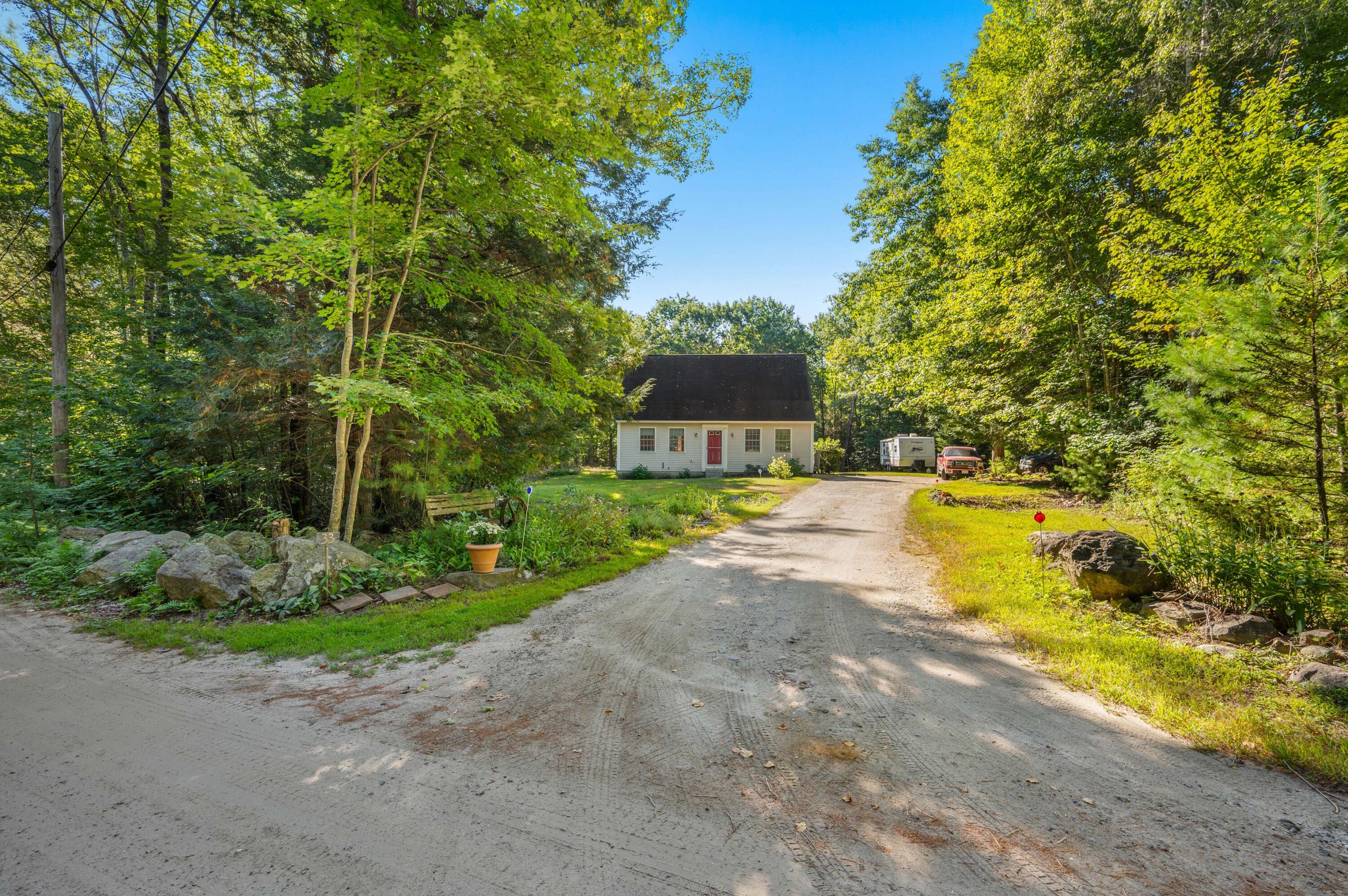 33 Anthoine Road