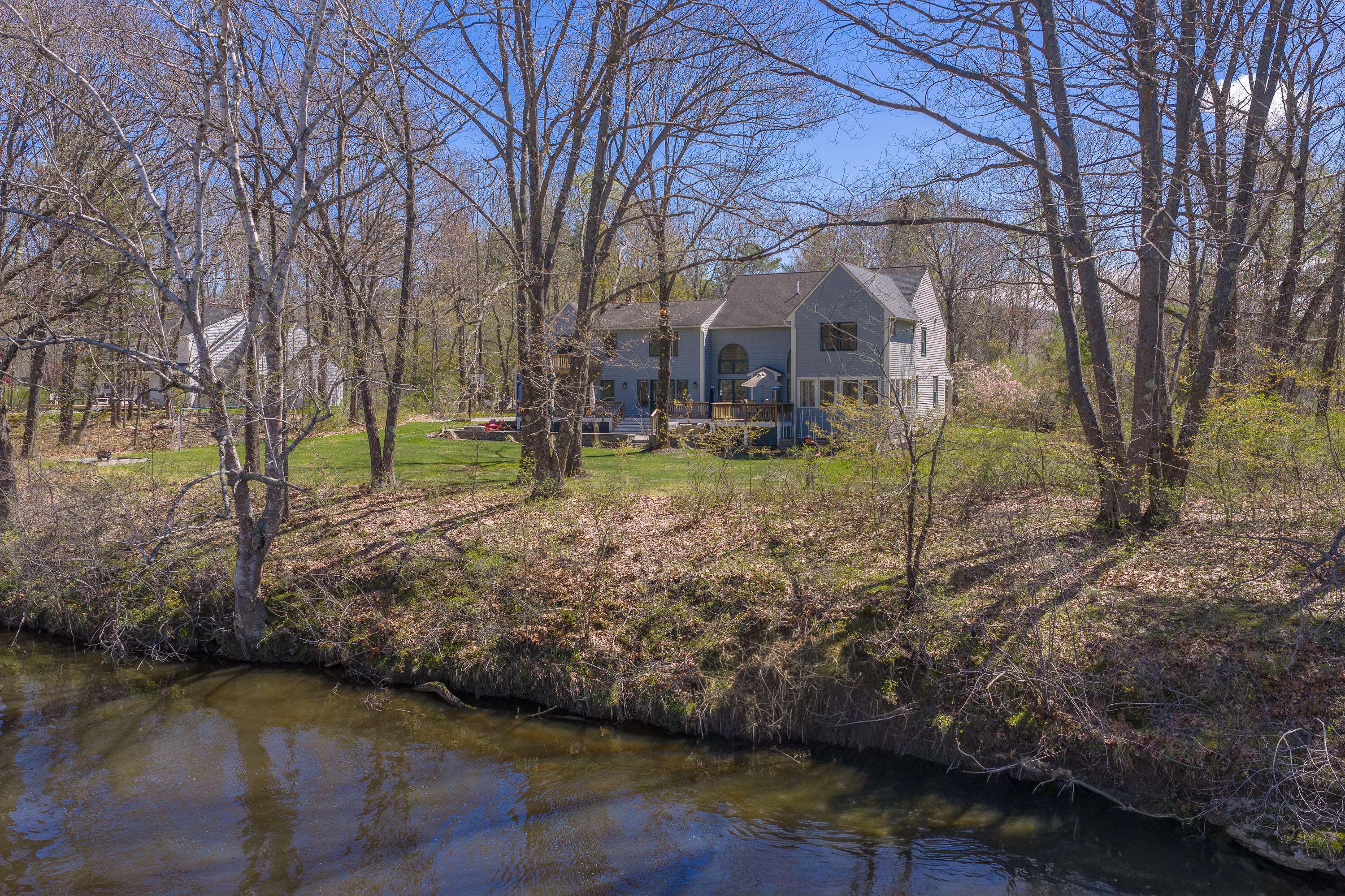 20 Island Park