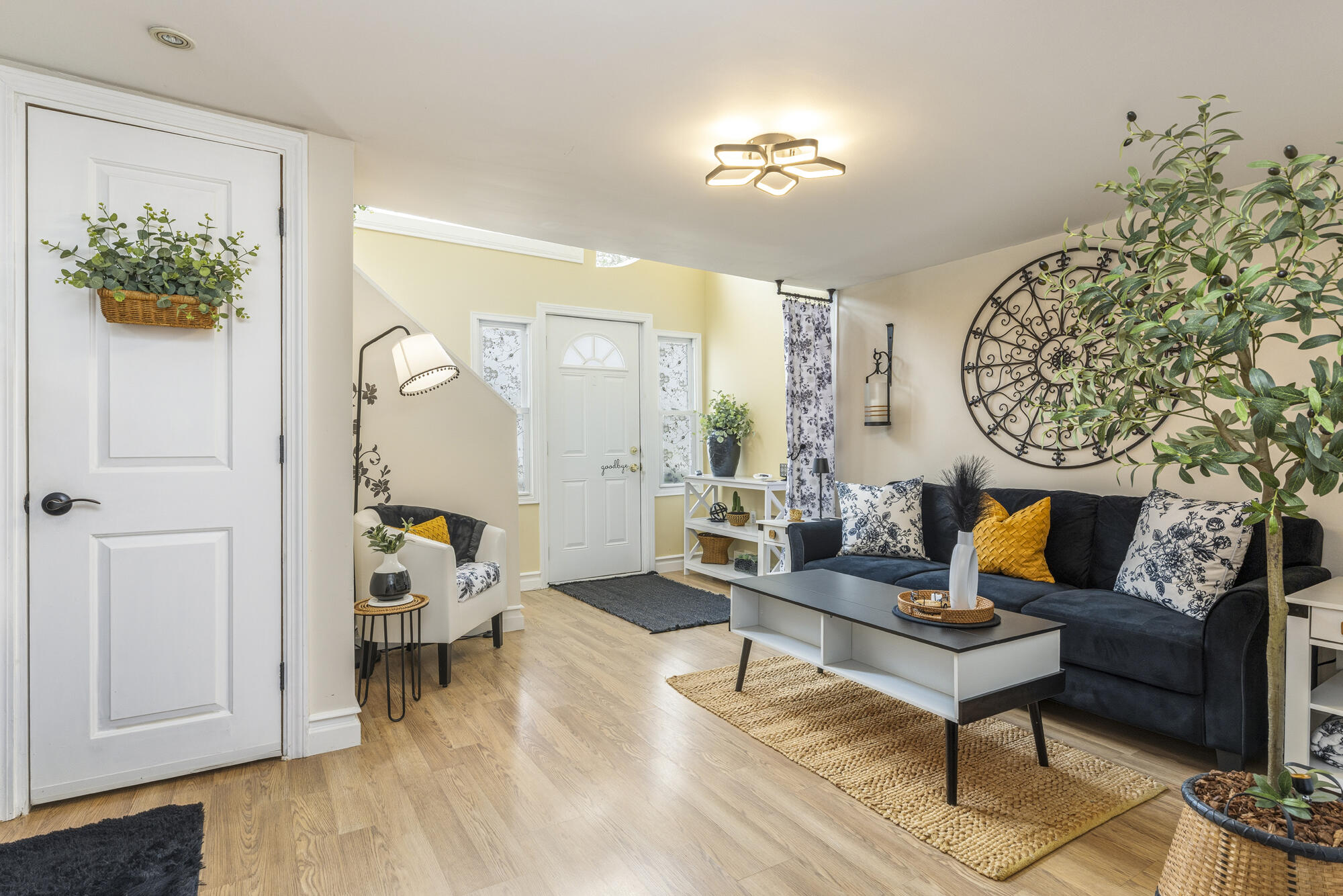 68 Central Park Avenue
