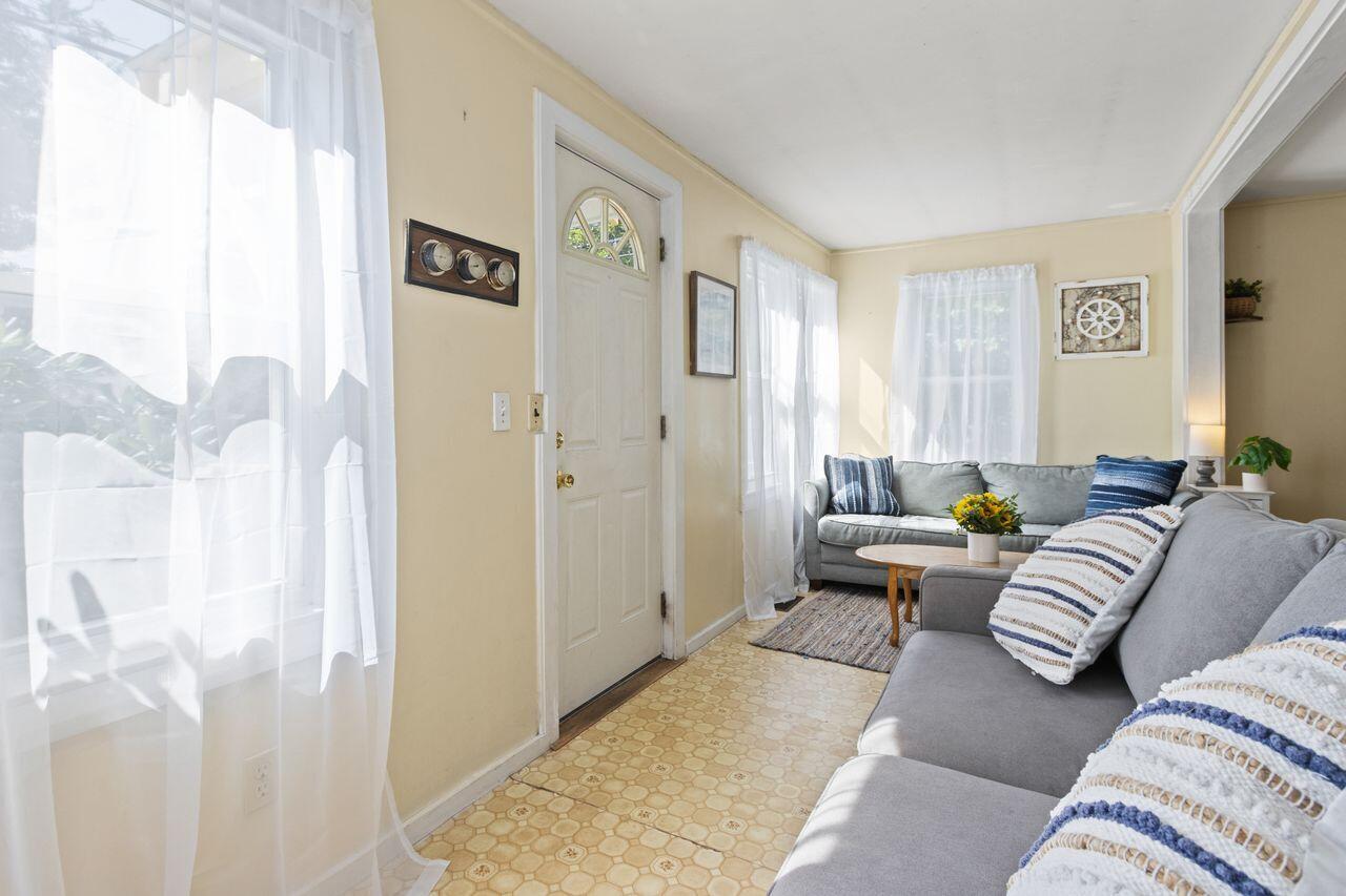 2 Fairhaven Avenue
