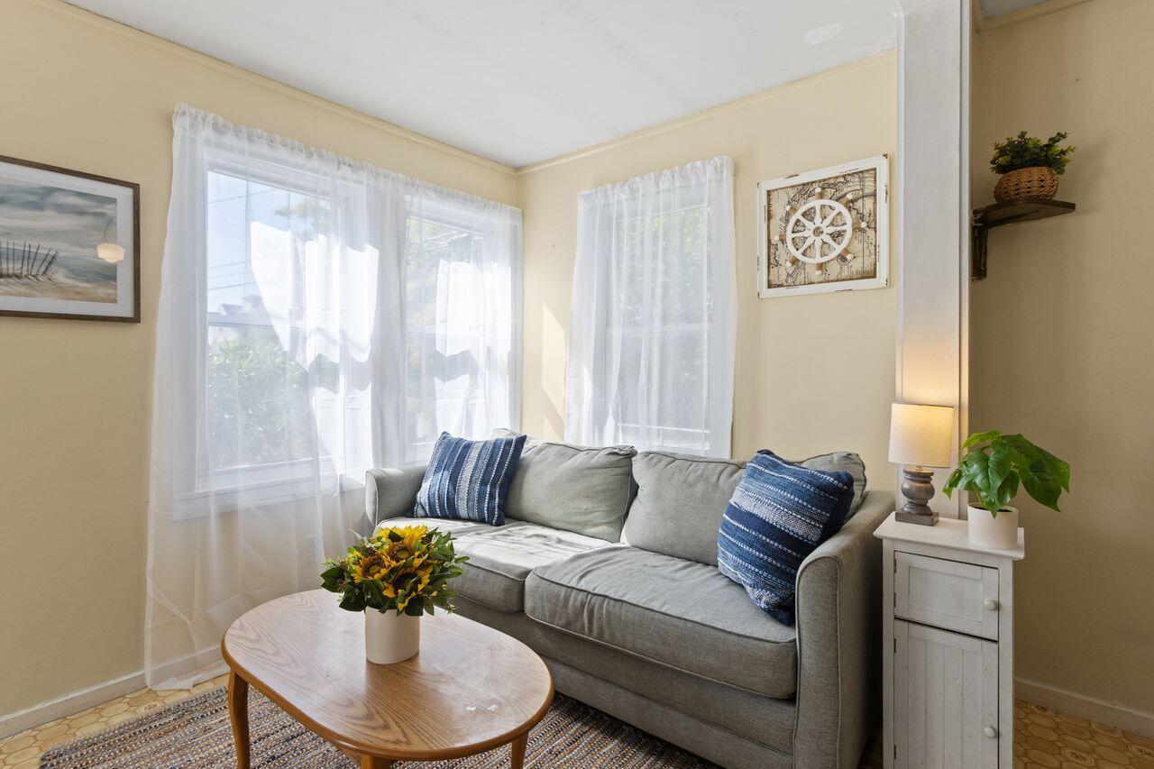 2 Fairhaven Avenue