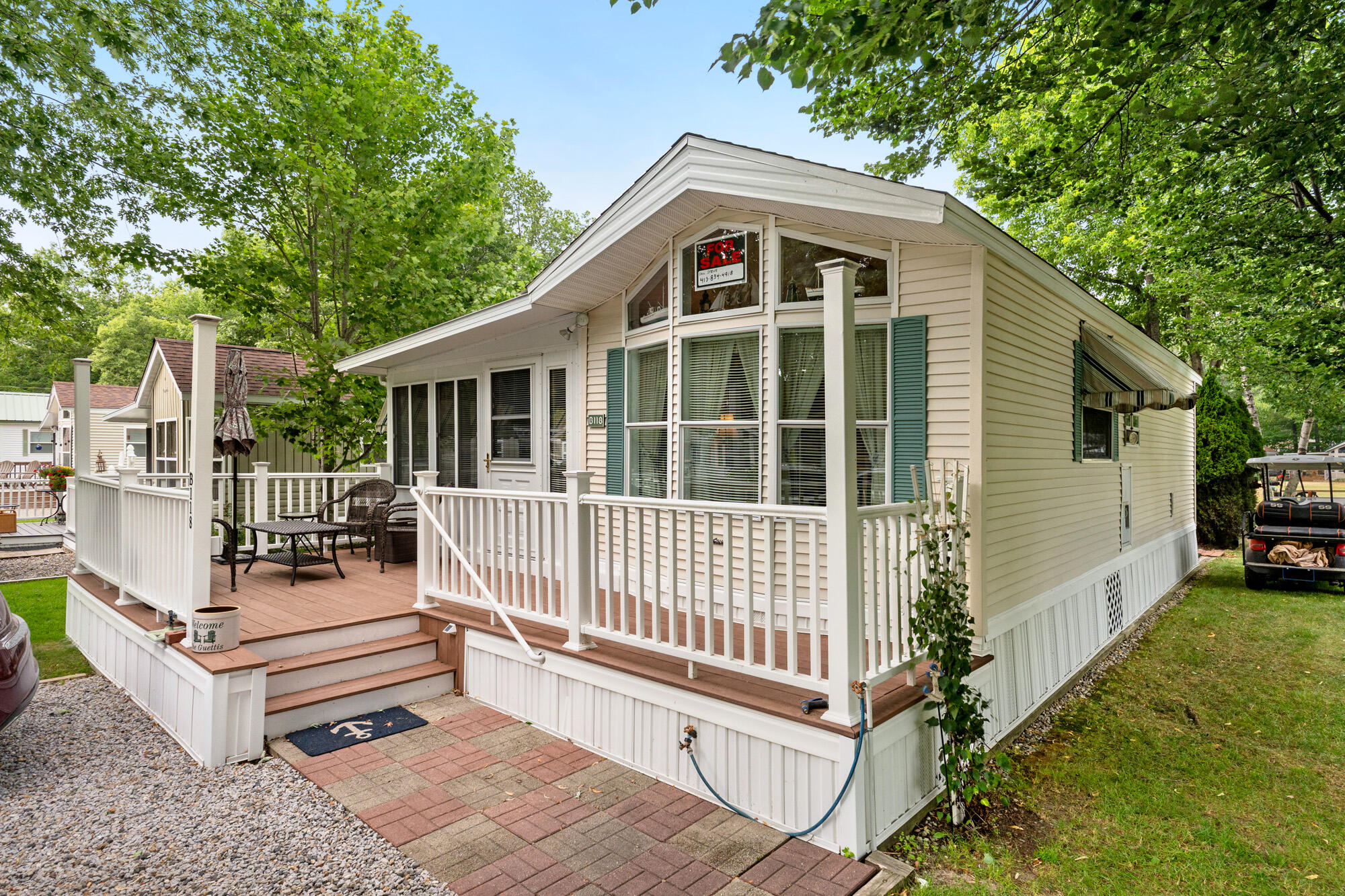 1 Robinson Way B118