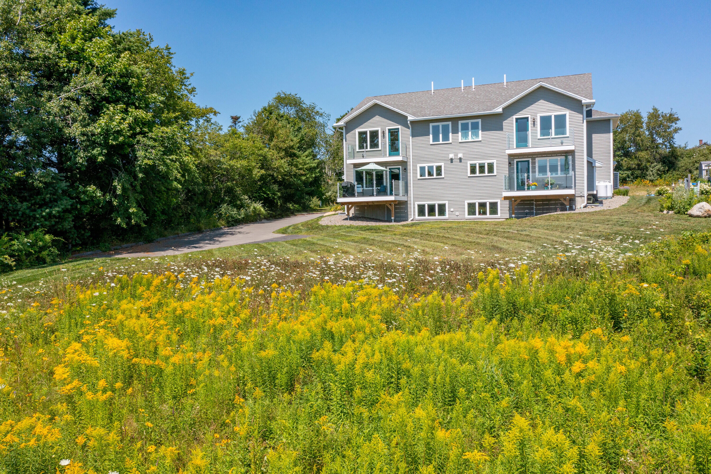 8 Shipmasters Cove Road 8