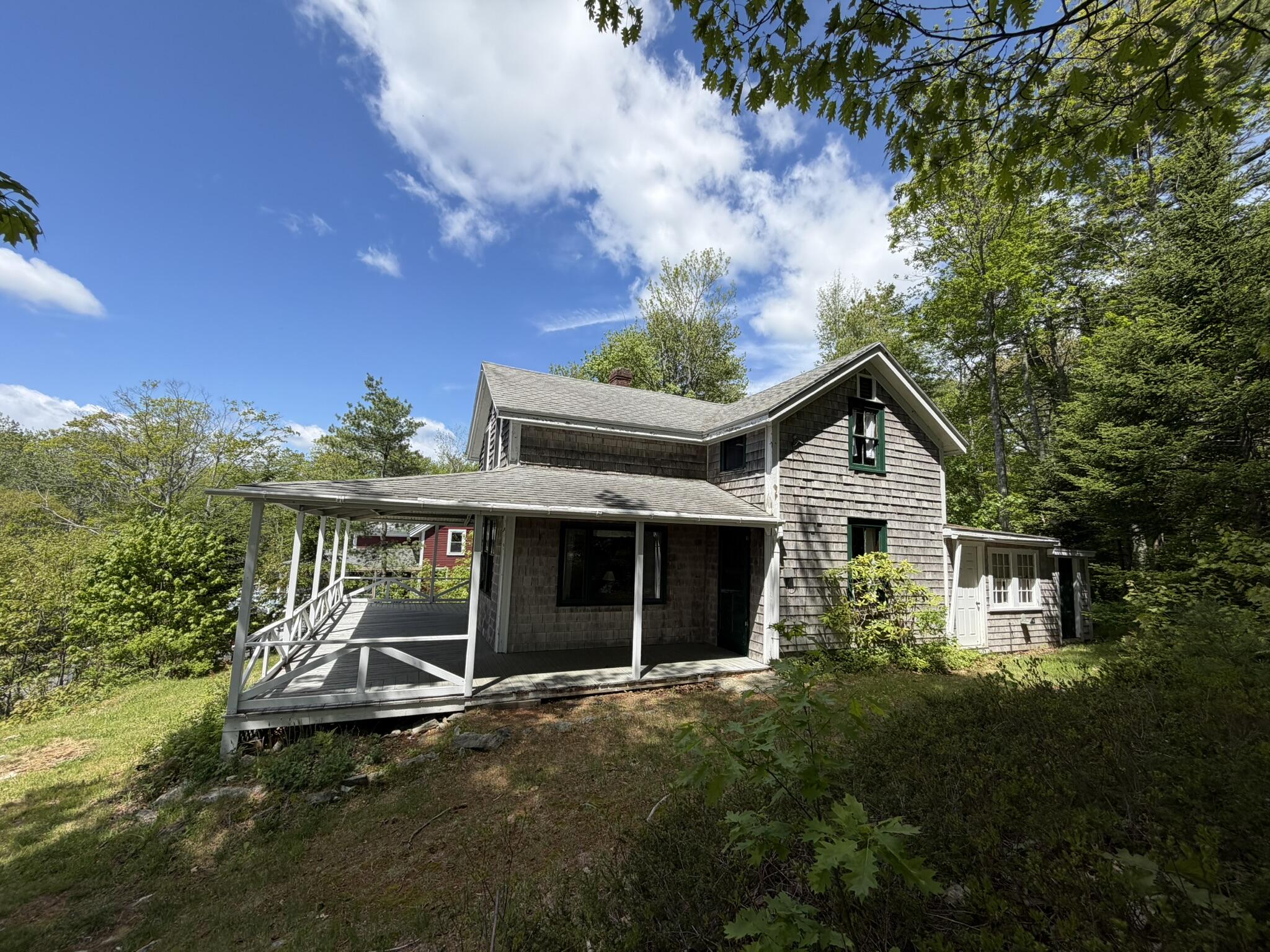 4 Roberts Circle