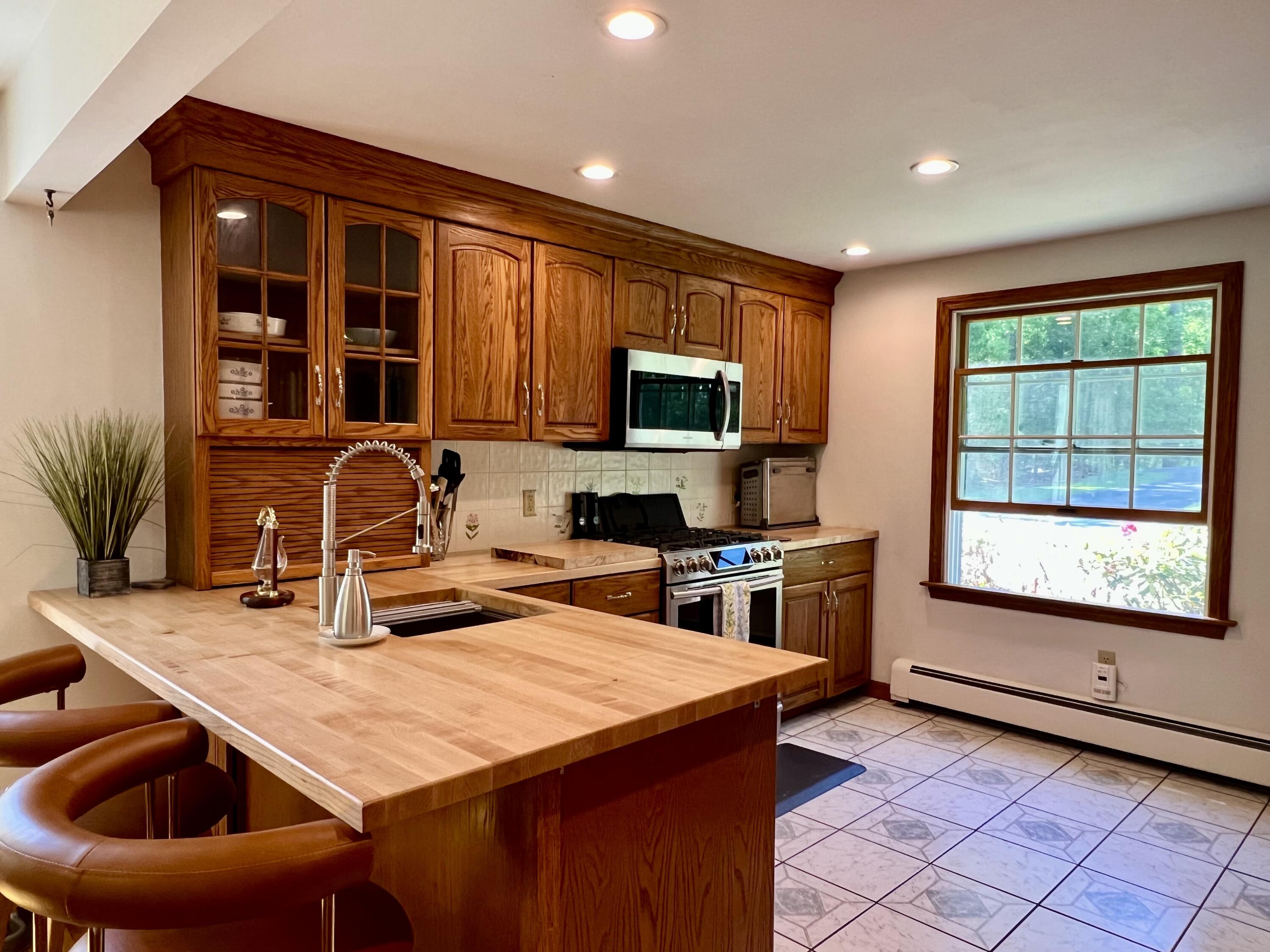 337 Middle Road