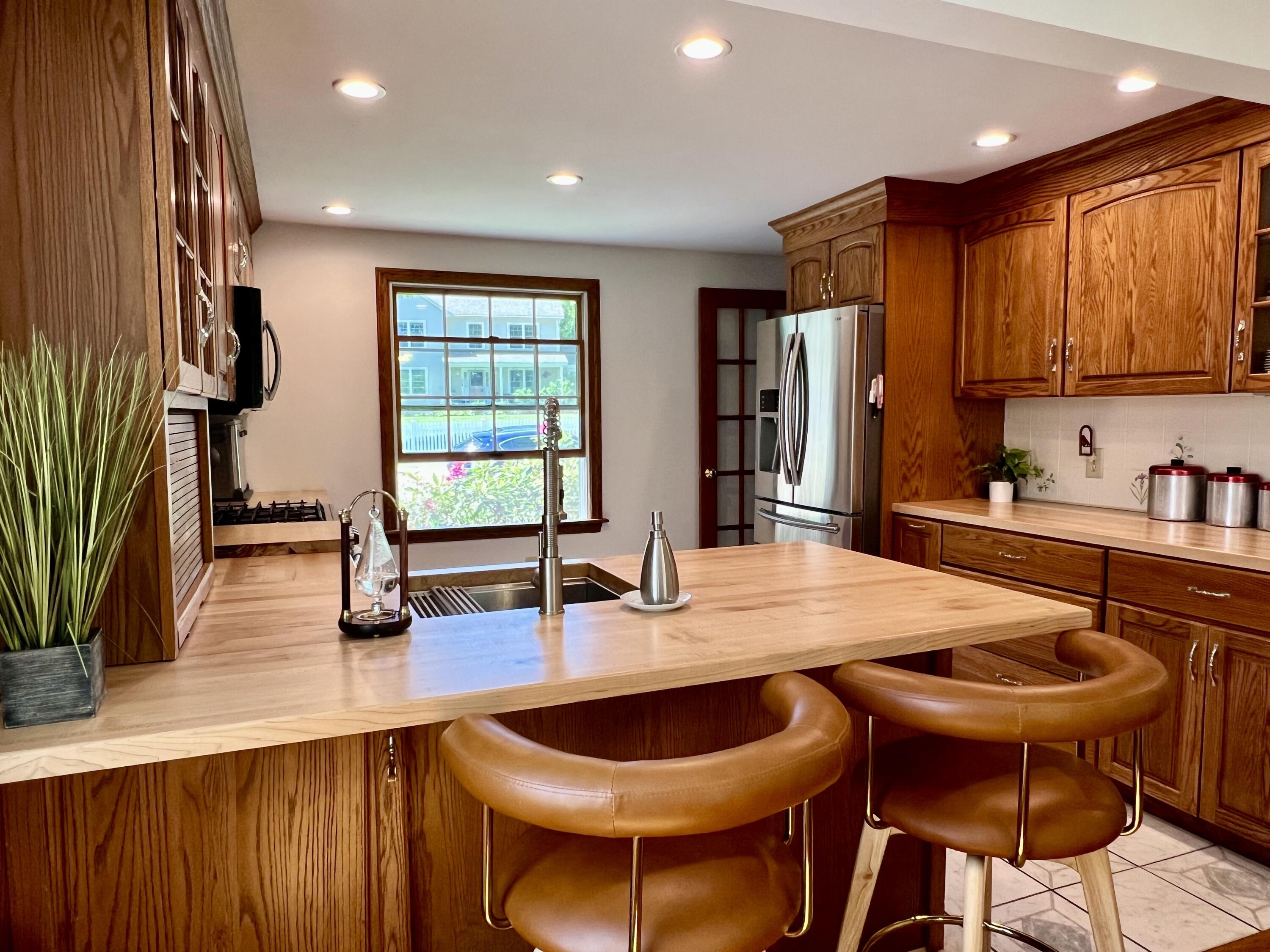 337 Middle Road