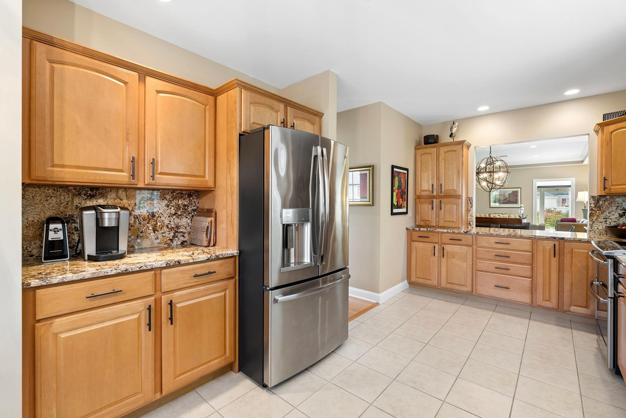 6 Audubon Way 6